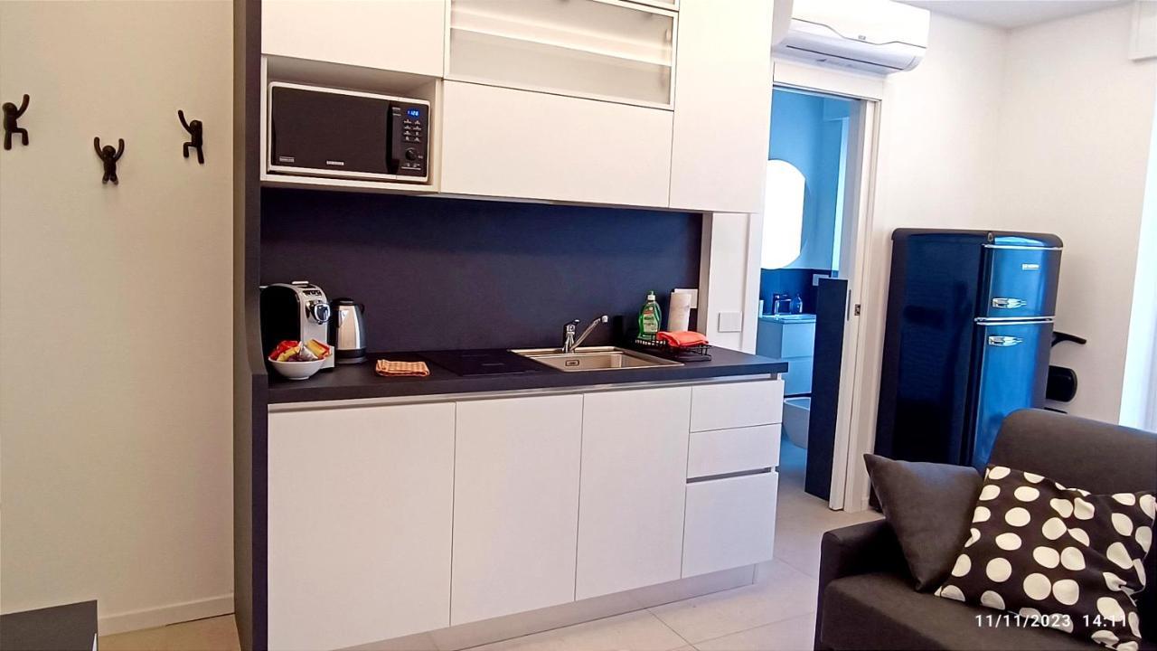 Alimagia Apartment เลคโค ภายนอก รูปภาพ