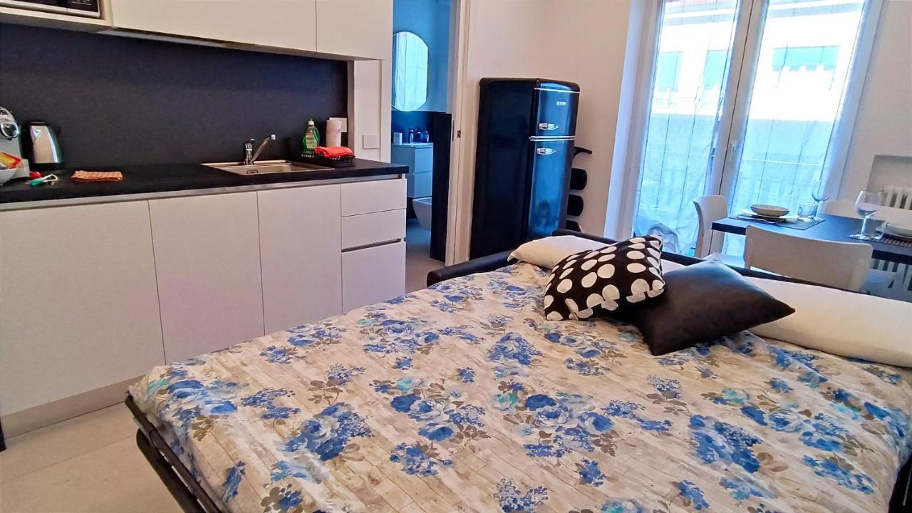 Alimagia Apartment เลคโค ภายนอก รูปภาพ